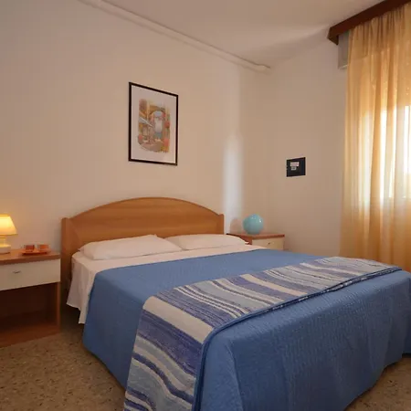 Smeralda Apartment *